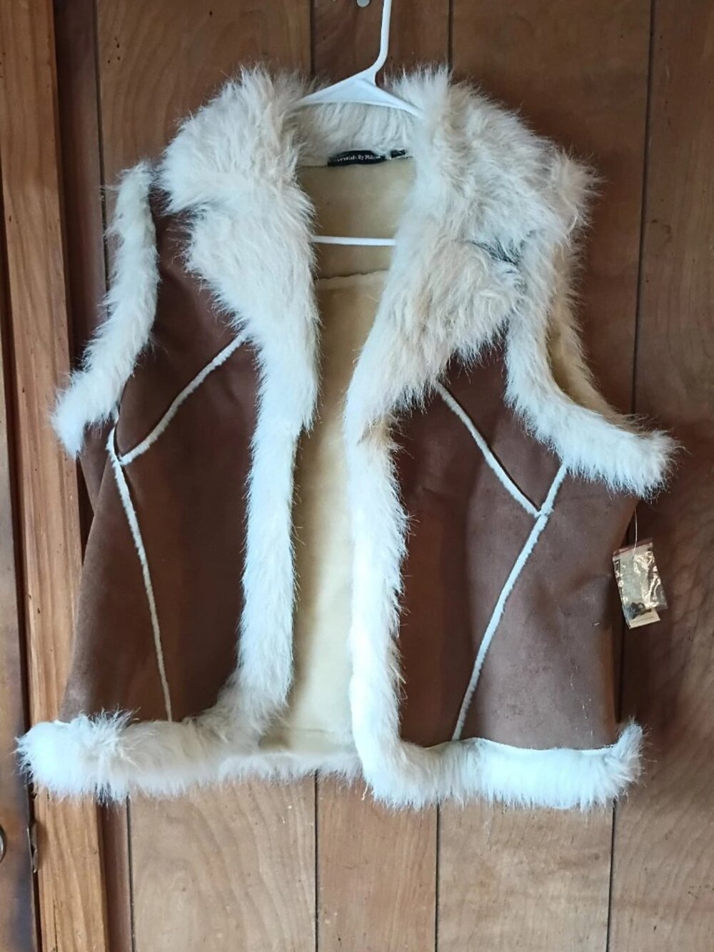 Essentials by Milano Faux Suede Faux Fur Vest NWT Size Large